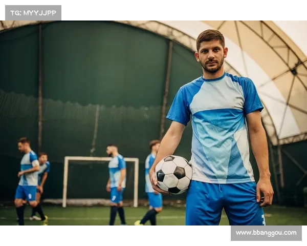 以巴舒亚伊为例分析足球运动员的语言能力和多语种沟通技巧